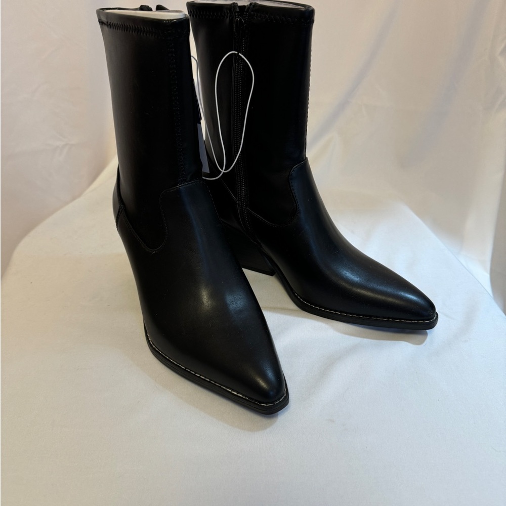 Black stretch cowboy boots size 8